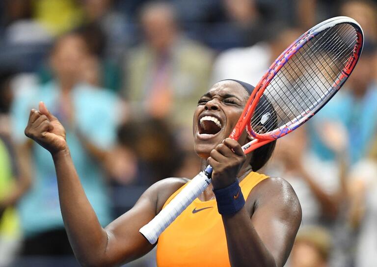 包含阿扎伦卡爆冷击败瑞士队,突破纪录引爆全场!的词条 包含阿扎伦卡爆冷击败瑞士队,突破纪录引爆全场!的词条