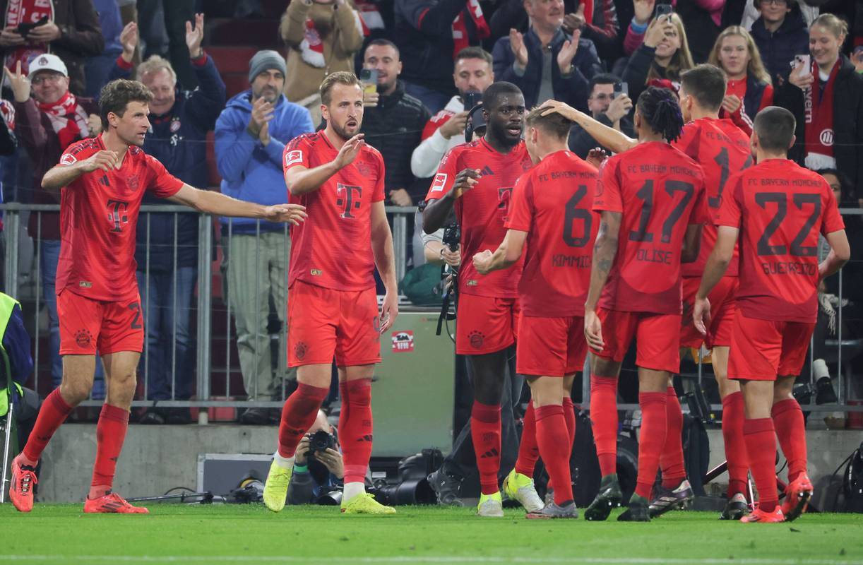 关于冲刺阶段德甲焦点战；犹他爵士扳平良机；质疑声仍在；赛程密集仍需轮换的信息